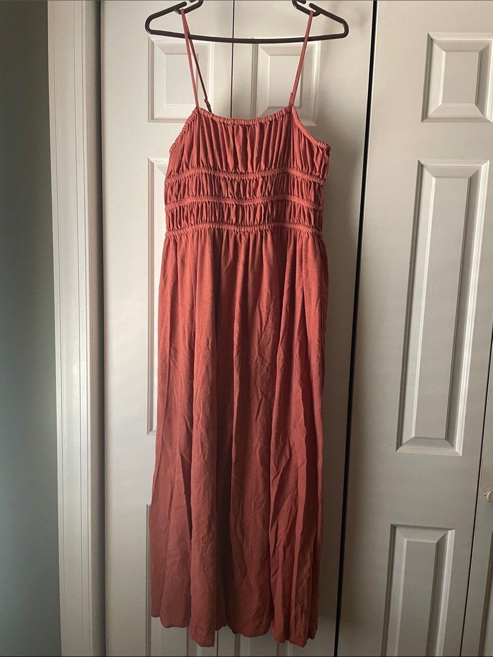 American Eagle Knit Smocked Bodice Burnt Orange Maxi Dress